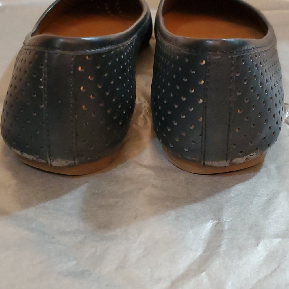 Tory Burch Flats - Picture 4 of 4
